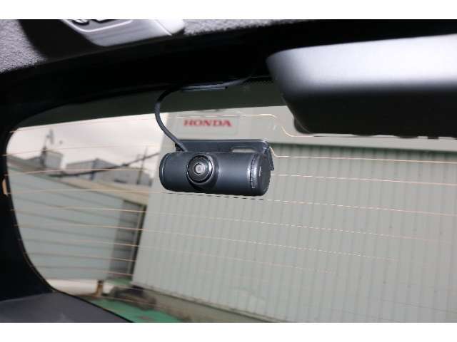 任意保険やクレジットあると便利なJAFの加入もお車のことならお任せください♪
