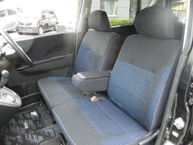 内装こだわりのクリーニング済みです！安くても手は抜きません（笑）全車全力で掃除してありますので、一度確認しに来てくださいね。愛知　大治　格安　軽四　安い　中古車　ジーフリー　　G-FREE