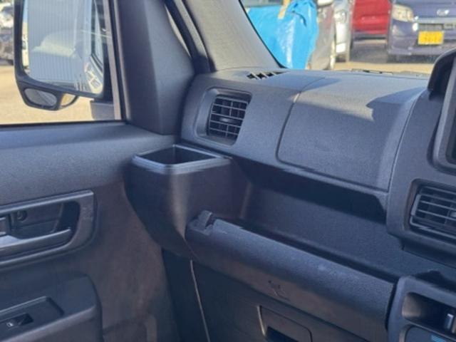 車両の詳細や状態に付きましてはスタッフまでお気軽にお問い合わせください。