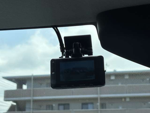 品質・品揃えにこだわっておりますので、是非一度ご来店いただき満足のいくカーライフをお楽しみください。