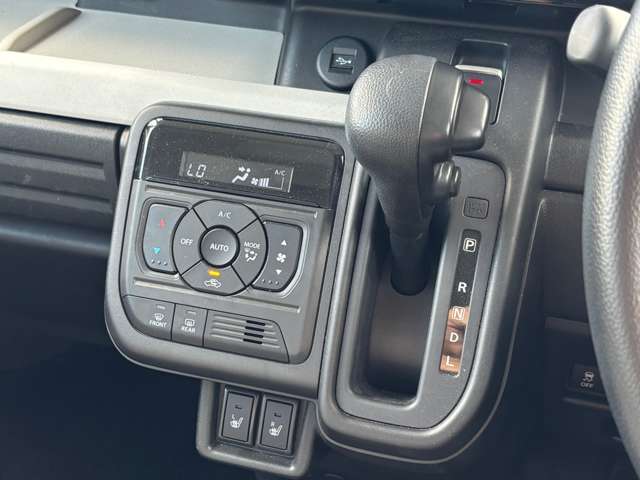 熊本中古車販売 ルマンα【アルファ】は、常にお客様の満足を考え、サービスを提供させていただいております。