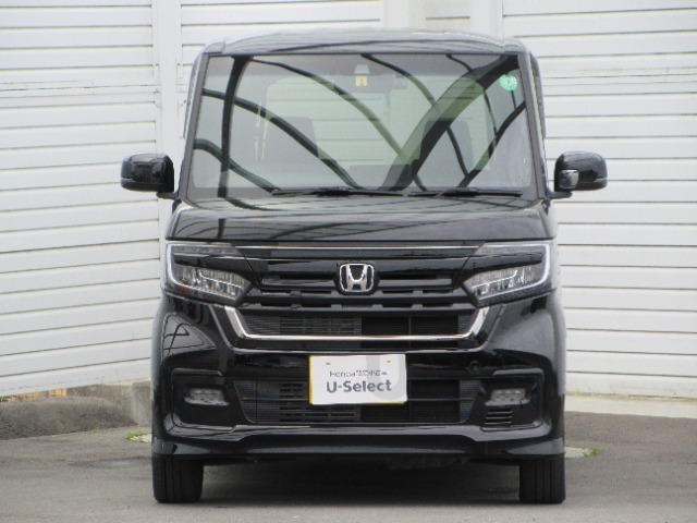 車両価格以外に必要な諸経費を含めたお支払総額で検討しましょう。「車両価格は安いけど諸経費が高い！」なんてことにならないように、『購入に必要な金額＝総額』を表示しています