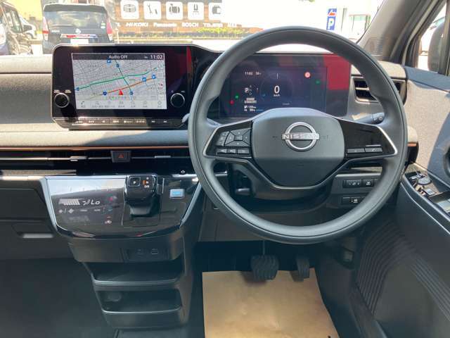全国2000店以上の日産整備工場で使える1年間のワイド保証付き.。走行距離無制限で駆動系、電装系のパーツが適応される充実の保証です。有料の延長保証で2年間延長可能です。手厚い保証でサポートいたします！