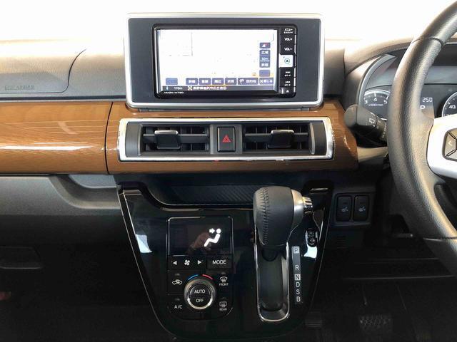 温度を設定すれば、自動で車内の温度管理をしてくれる優れものです♪ATミッションで運転楽々
