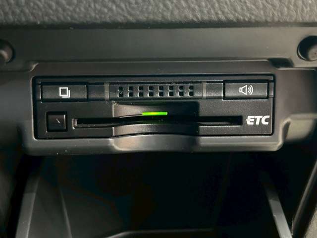【ビルトインETC】装備済み☆長距離ドライブの必需品！高速道路の料金所も楽々通過できますね♪