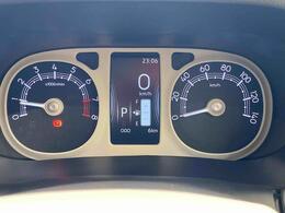 当店では車両本体価格以外に、諸費用を含めた支払総額も表示しておりますので、お客様の予算にピッタリのおクルマお選びができます。コーティングやJAFをセットにしたオトクな購入パックも好評です。