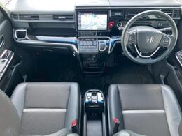 「この車の写真をもっと見たい」「状態が気になる」「この装備はついている？」どんな小さな疑問でもお気軽にお問い合わせください！