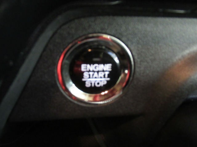 納車前に当店ディーラー整備工場にて点検、車検整備をしっかりしてからお引渡し致します。　点検項目など、詳細に関しましてはスタッフへお問い合わせ下さいませ！　今後のメンテナンスもお任せ下さいませ！