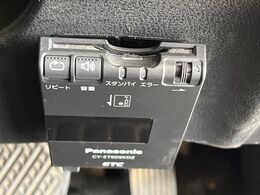 【ETC】高速道路の料金所をストレスなく通過！話題のスポットやサービスエリアに多い「スマートIC」利用時は必須のアイテムです。当店でセットアップを実施、ご納車当日からすぐにご利用いただけます！