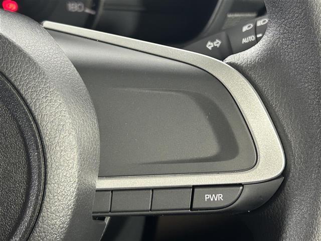 【運転席操作部】快適なドライブを楽しむための機能が装備されています！運転席から触れるので、使いやすいです！除菌プランいれていただくと、さらに清潔で安心していただけます！