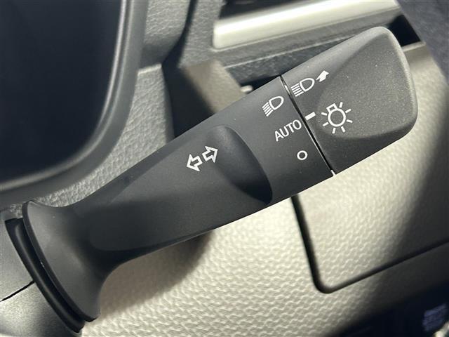【運転席操作部】快適なドライブを楽しむための機能が装備されています！運転席から触れるので、使いやすいです！除菌プランいれていただくと、さらに清潔で安心していただけます！