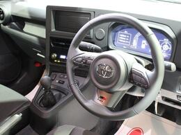 ご来店前にお問合せフォームから「来店予約」をお願い致します。予約ナシの当日のご来店については恐れ入りますがお電話で在庫確認をお願い致します。