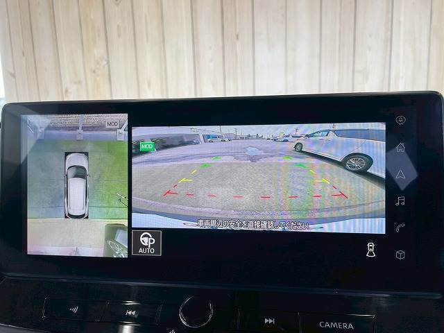 【全周囲カメラ】搭載で駐車に慣れていない方や狭い場所でも安全に駐車できます♪