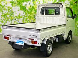 全国に店舗を展開しているのでどこでもお取り寄せが可能です！この車が気になるけど遠方だから・・・と諦める必要はありません！※別途陸送費が必要です。