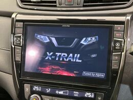 【BIG-X9インチナビ】人気の大画面BIG-Xナビを装備。専用設計で車内の雰囲気にマッチ！ナビ利用時のマップ表示は見やすく、テレビやDVDは臨場感がアップ！いつものドライブがグッと楽しくなります♪