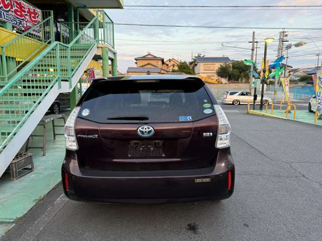 掲載台数に制限があるので、掲載してない登録済未使用車、中古車も店頭にあります。お探しのお車がなくてもぜひ一度ご来店ください。
