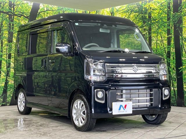 大好評のボディコーティング「弾スプラッシュコート」もご納車までに施工可能。通常のガラスコートと異なる、耐久年数6年の無機質ガラスコーティングが、ボディをキレイな状態に保ってくれます。