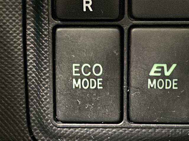 【ECON】ECOモード♪運転の仕方によるロスを抑え込み燃費を良くするように働く機能になります！