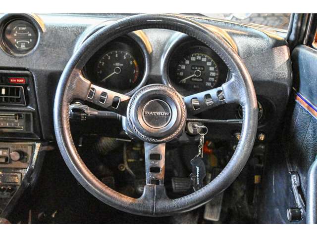 日産 フェアレディZ S30改 1976年 不明 (北海道) M's mo-to