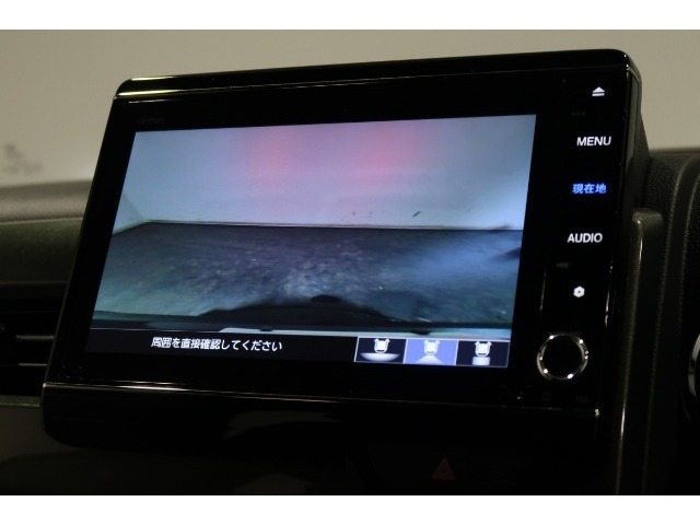 ◆◆バックカメラの画像です。車庫入れの安心感がアップしますね☆