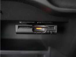 今や必需品の◆ETC車載器　装備車◆　有料道路を利用する際にスムースに通過でき、わずらわしい料金支払いから開放されます！