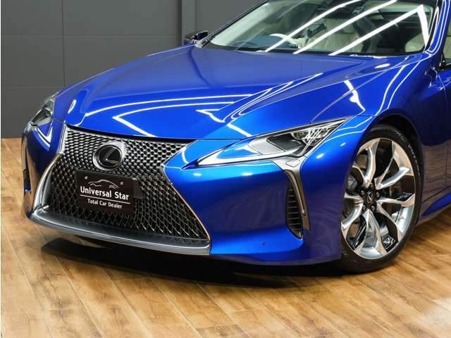 ★1オーナー＆禁煙車★新車時からの保証書、メンテナンスノート、取説スマートキー2つ、カードキー等、全て残っております♪前オーナー様、非常に大切に乗っておられました♪