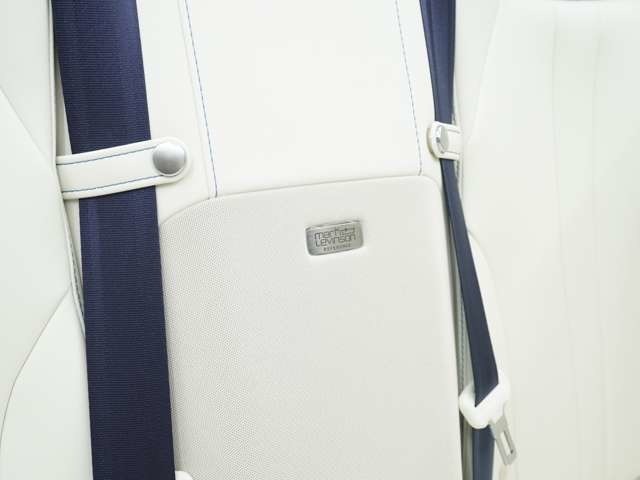 弊社では、【カーセキュリティーシステム】の取り扱いも行っております！盗難率が高いLEXUSには、より高度なセキュリティ対策をオススメしております！様々なプランも御座いますので、是非ご相談下さい♪