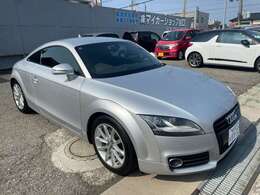 ピカピカに磨かれたBODY！！当店スタッフが心込めてピカピカに磨きました☆