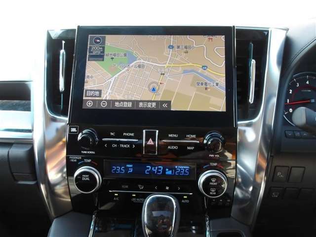 見方が分からないときは、どんなことでも中古車選びのプロであるスタッフにおたずねください。