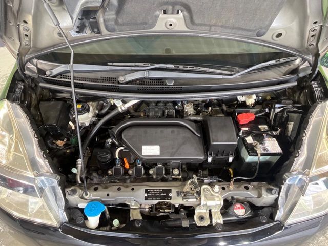 親切・丁寧な専門メカニックスタッフが応対！・車検・点検整備・事故等の修理などアフターサービスも安心。お車のカスタマイズもネクステージのサービススタッフまでご相談ください！