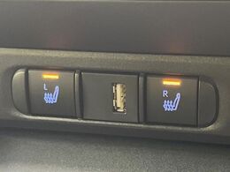 【シートヒーター】寒い日に重宝するシートヒーター！エアコンより早く温まってくれるので寒がりの人も安心ですね♪エアコンの温風は乾燥するから苦手、という方にもをおすすめです。