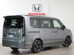 斜め後ろの画像です。