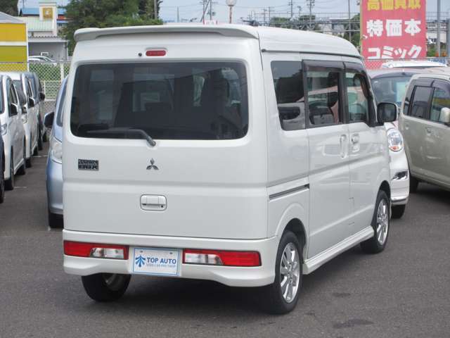 【購入後も特典いっぱい】当店は購入後も提携指定整備工場・板金工場がありますので、購入後の車検・修理・保険などもお任せください！