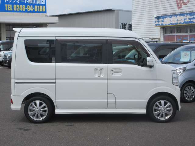 【安心の専門店】　当店は自動車の専門店だからこその専門スタッフが細かくお客様のお車探しのお手伝いをさせて頂きます！！