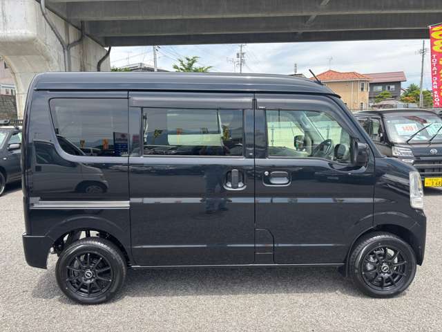 JR豊野駅から車で5分です。電車でお越しの際は、事前にご連絡を頂ければ駅までお迎えに参ります。