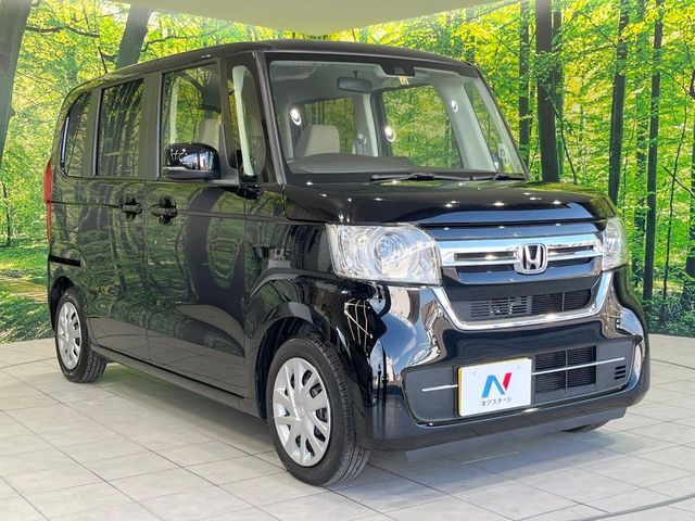 高透明度のガラス皮膜で撥水はもちろん、上質なツヤ・光沢を実現。紫外線や酸性雨から大切な愛車を保護し、色あせ・劣化を防止。「弾スプラッシュコート」、「弾プリミッサコート」からお選びいただけます。