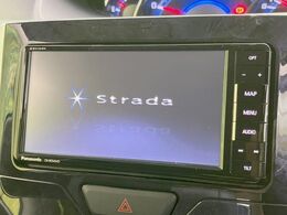 【ナビゲーション】目的地までしっかり案内してくれる使いやすいナビ。Bluetooth接続すればお持ちのスマホやMP3プレイヤーの音楽を再生可能！毎日の運転がさらに楽しくなります！！