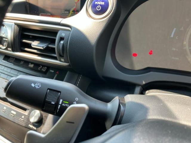 国産車から輸入車まで多様なお客様のニーズのお応えできるように、全国規模で豊富な在庫展開！車のことならWECARSへ！