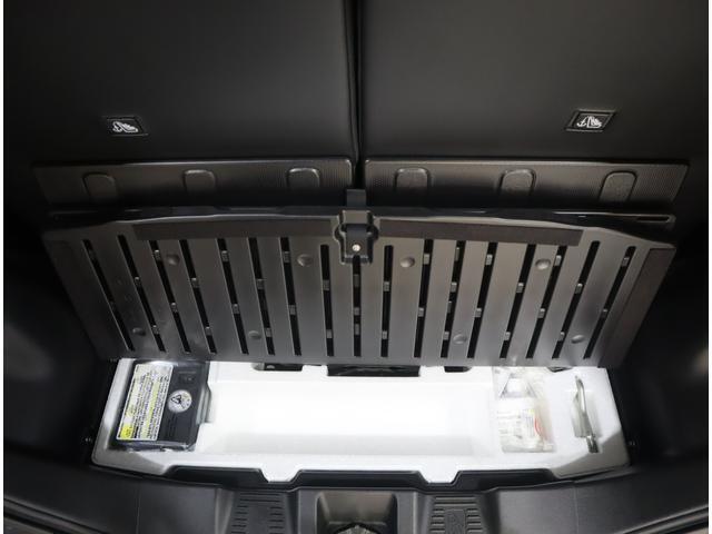 もちろんパンク修理剤＆車載工具完備☆万が一のトラブルに備えて使い方もご説明いたします♪