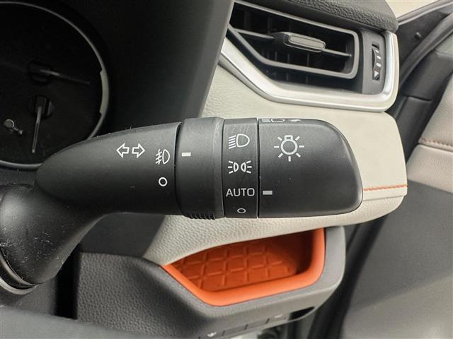 【運転席操作部】快適なドライブを楽しむための機能が装備されています！運転席から触れるので、使いやすいです！除菌プランいれていただくと、さらに清潔で安心していただけます！