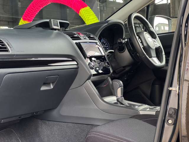 アドバンスドセイフティPKG　純正OPナビ/フルセグ/DVD/Bluetooth　バックカメラ　ETC　ブラインドスポットモニター　パドルシフト　LEDヘッド　LEDアクセサリーライナー　純正18AW