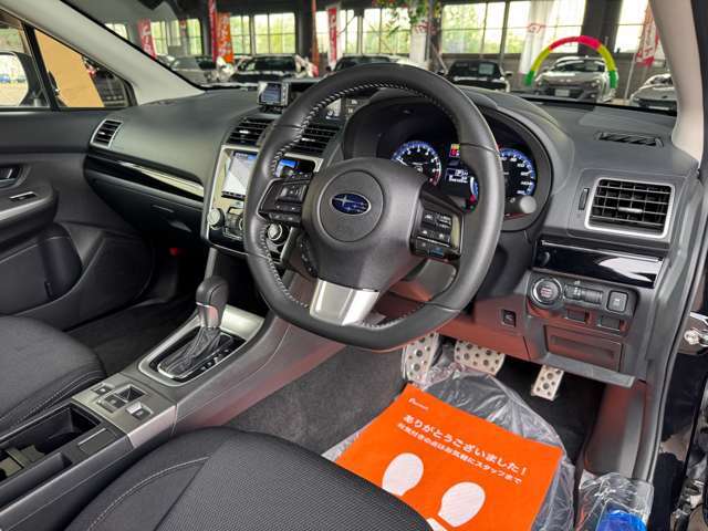 アドバンスドセイフティPKG　純正OPナビ/フルセグ/DVD/Bluetooth　バックカメラ　ETC　ブラインドスポットモニター　パドルシフト　LEDヘッド　LEDアクセサリーライナー　純正18AW