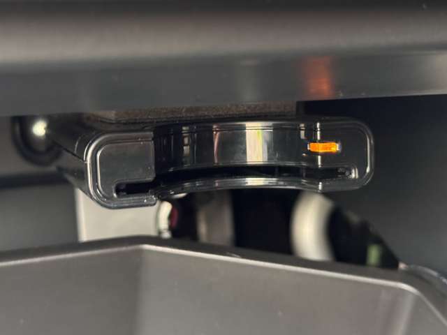 低コスト運営でお客様のメリットを出すために少人数体制でのご案内となります。恐縮ですが突然のご来店ですとご案内できない場合もございますのでご予約をおすすめしております！