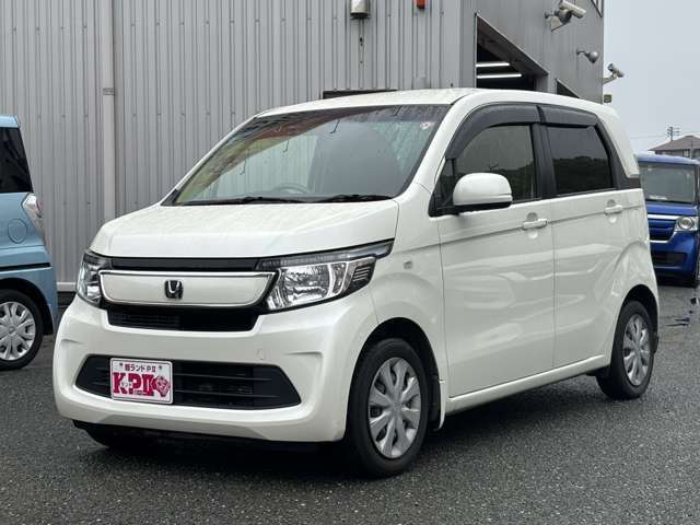 外装・ヘッドライトの磨き、丁寧な室内清掃など徹底したお車のクリーニングを、専門のスタッフが真心こめて致します！