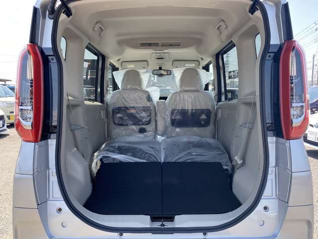 ☆キッズルーム有☆　キッズルームがありますので、お子様連れでも安心してお車をお選びいただけます！女性スタッフがお子様と一緒に遊びますので、是非ご利用下さい！
