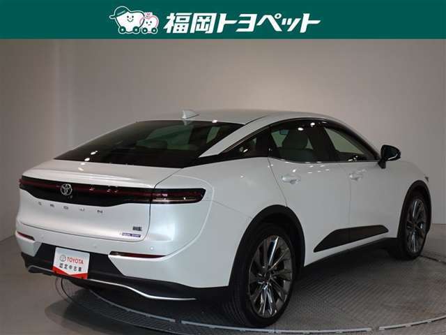 色は人気のプレシャスホワイトパールです。