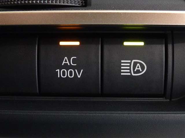 非常時やキャンプなどに役立つAC100Vコンセント付きです。