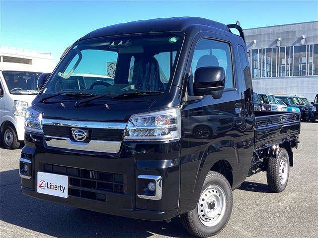 ■□■□■ 年間販売台数は12000台！！  販売分だけ仕入れるので、最新の車が在庫に並びます！！  ■□■□■