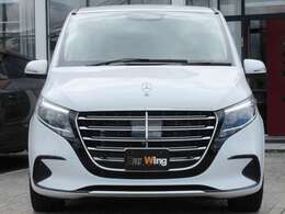 V220d　EXCLUSIVE　long　Platinum　Suite　入庫致しました。