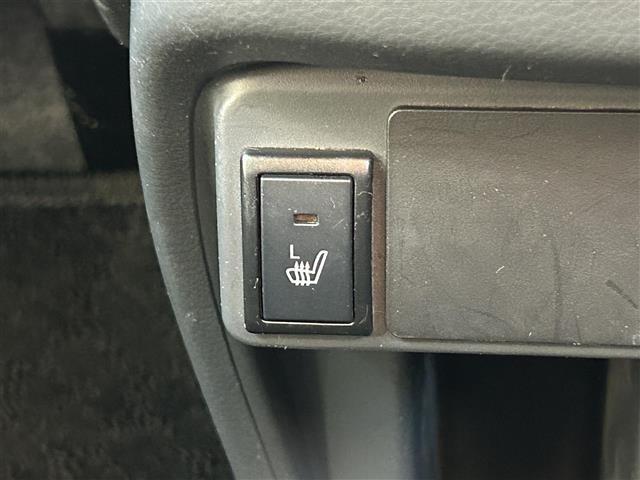 【運転席操作部】快適なドライブを楽しむための機能が装備されています！運転席から触れるので、使いやすいです！除菌プランいれていただくと、さらに清潔で安心していただけます！